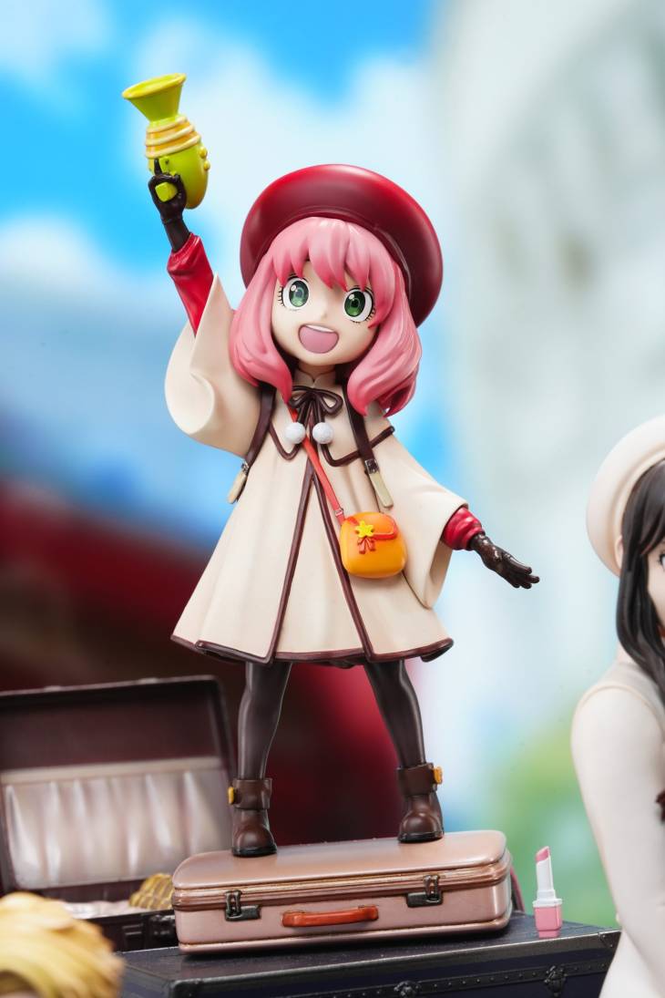 Big Feeler - Loid, Yor and Anya - Image 2