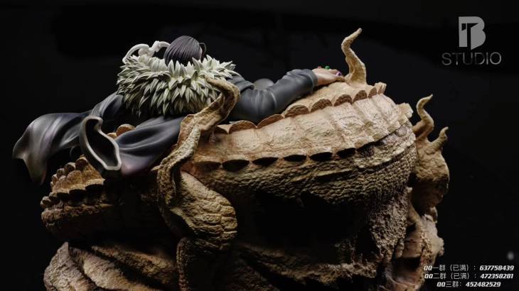 BT - Crocodile StatueCorp