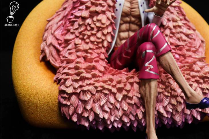 Brain Hole - Doflamingo StatueCorp