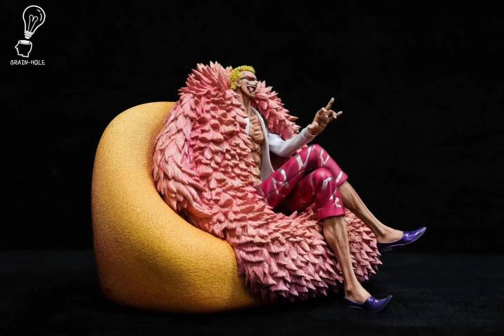 Brain Hole - Doflamingo StatueCorp