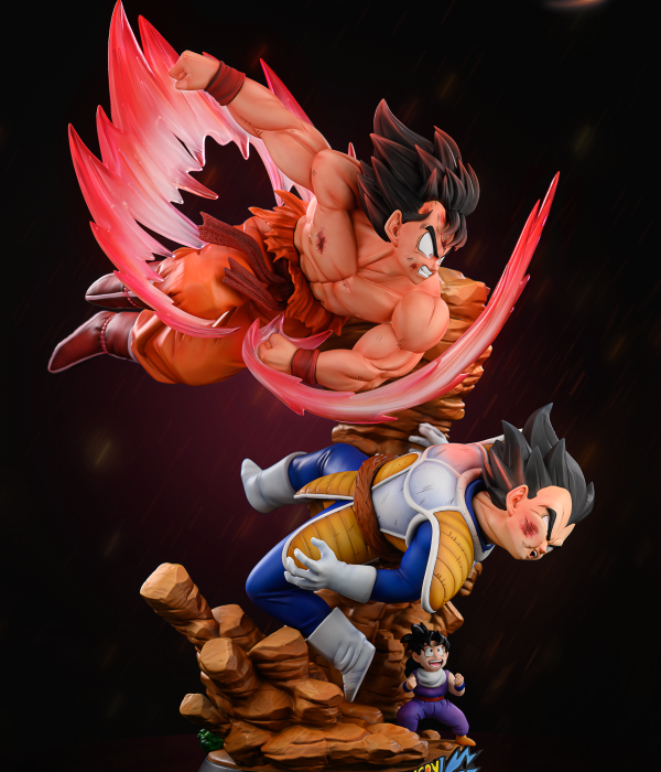 DB - Goku vs Vegeta StatueCorp