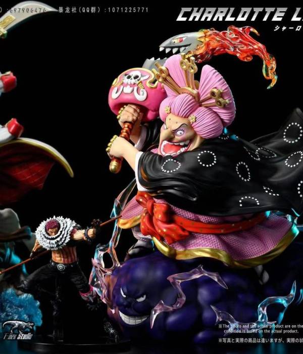 HM x T-Rex - Big Mom StatueCorp