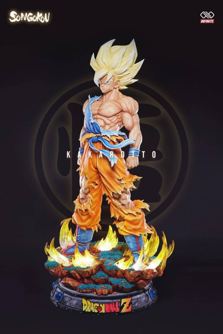 Infinite - SSJ Goku StatueCorp