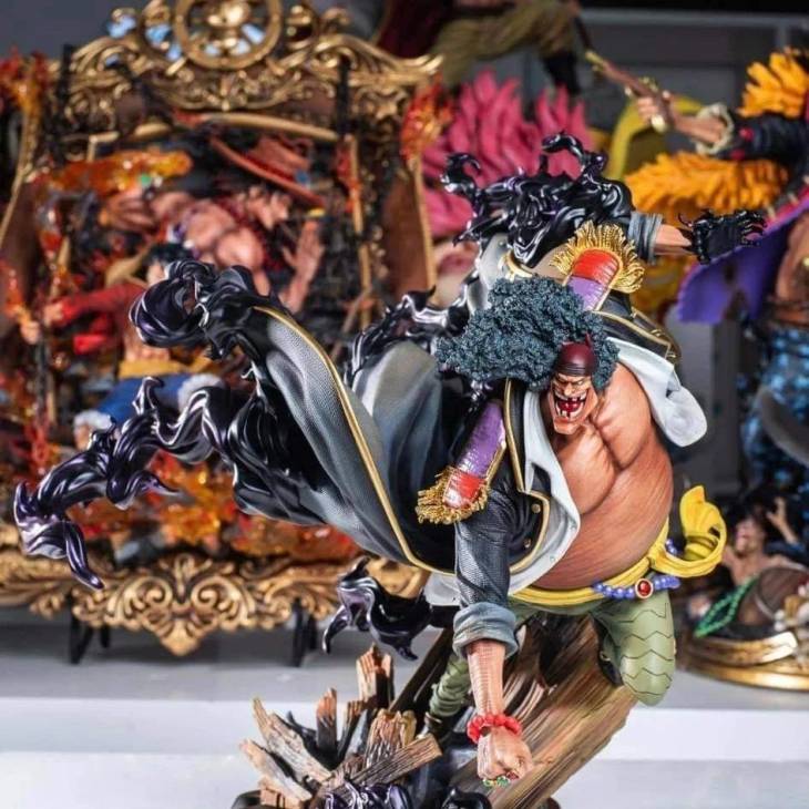 Jimei Palace - Ace vs Blackbeard StatueCorp