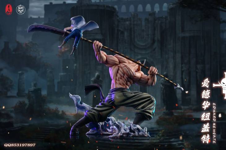 LC - Whitebeard StatueCorp