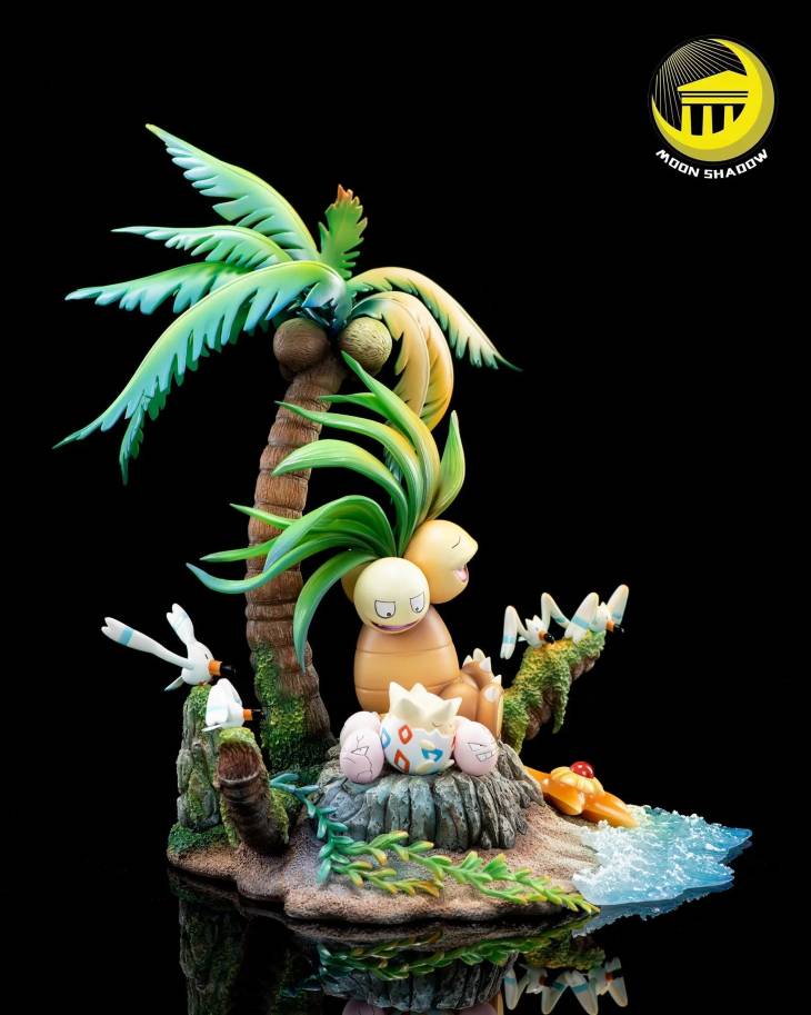 Moon Shadow - Exeggutor, Exeggcute and Togepi StatueCorp