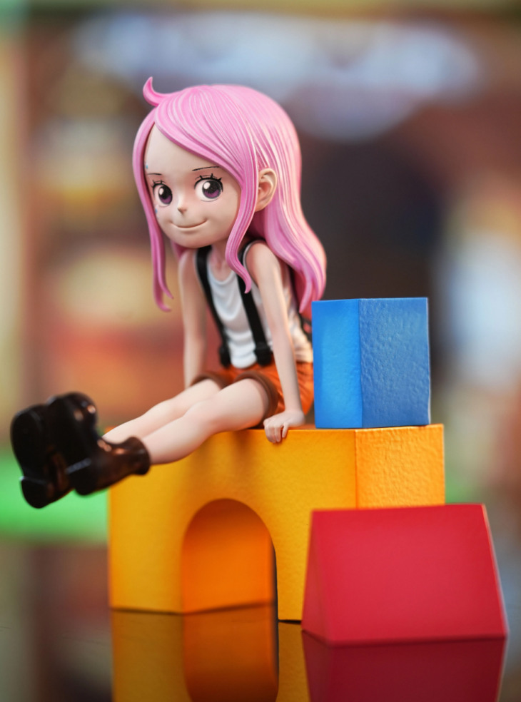 Glitter - Kuma and Jewelry Bonney - Image 3